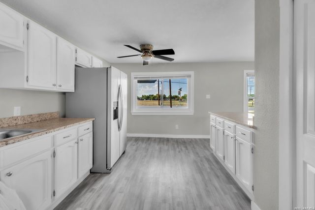 622 Gillette, San Antonio, TX 78221