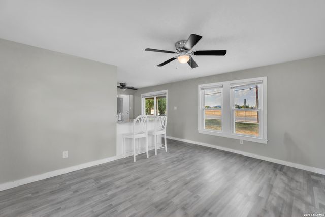 622 Gillette, San Antonio, TX 78221