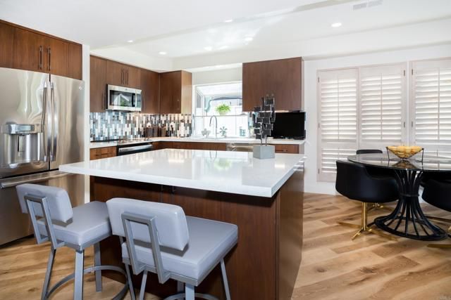 1554 Via Brisa Del Lago, San Marcos, CA 92078