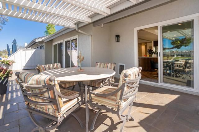 1554 Via Brisa Del Lago, San Marcos, CA 92078