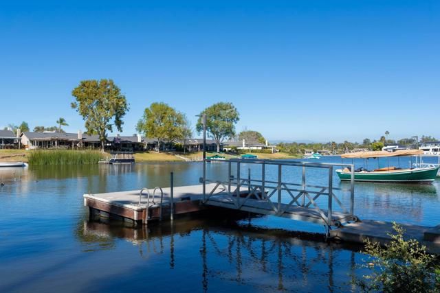 1554 Via Brisa Del Lago, San Marcos, CA 92078