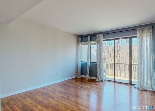 54 Clubhouse Drive 54, Woodbury, CT 06798
