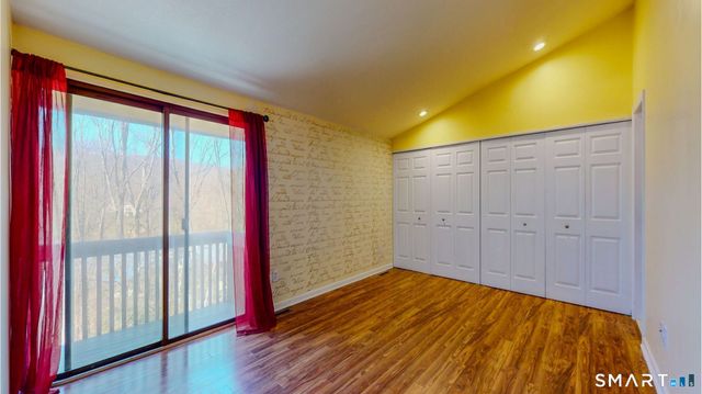 54 Clubhouse Drive 54, Woodbury, CT 06798