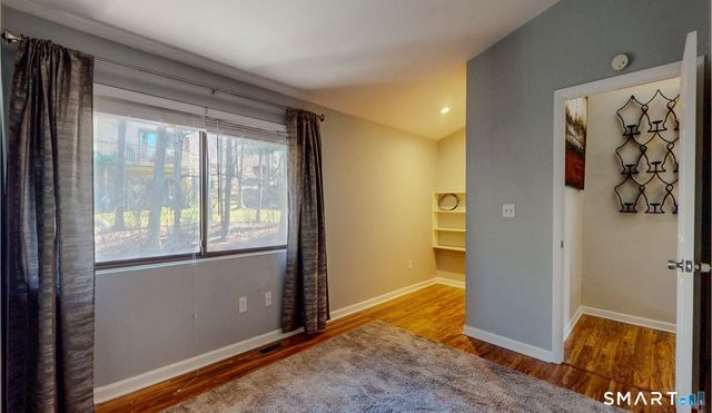 54 Clubhouse Drive 54, Woodbury, CT 06798