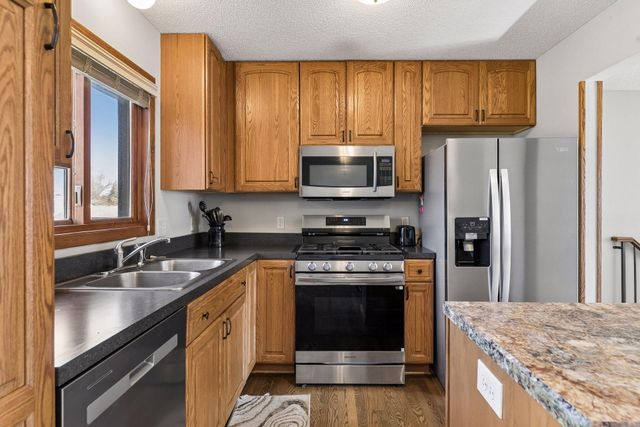 12304 Falcon Avenue N, Hugo, MN 55110