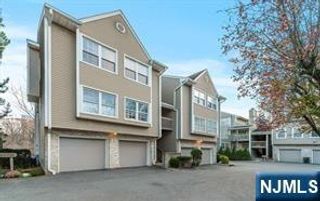 543 Windsor Drive, Palisades Park, NJ 07650