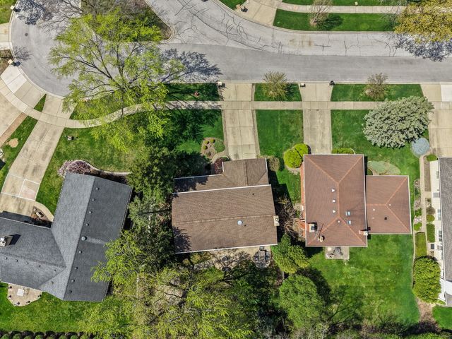 627 S Patton Avenue, Arlington Heights, IL 60005