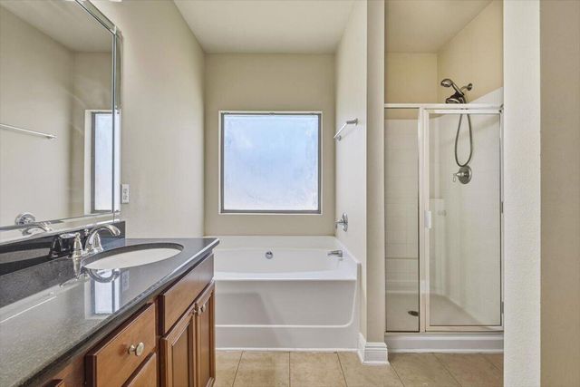 1819 Coast Court, Gulf Breeze, FL 32563