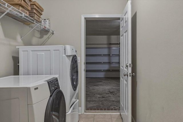 1819 Coast Court, Gulf Breeze, FL 32563