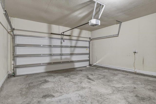1819 Coast Court, Gulf Breeze, FL 32563