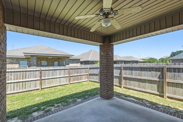1819 Coast Court, Gulf Breeze, FL 32563