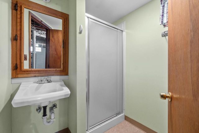 2921 Winthrop AVENUE, Racine, WI 53403
