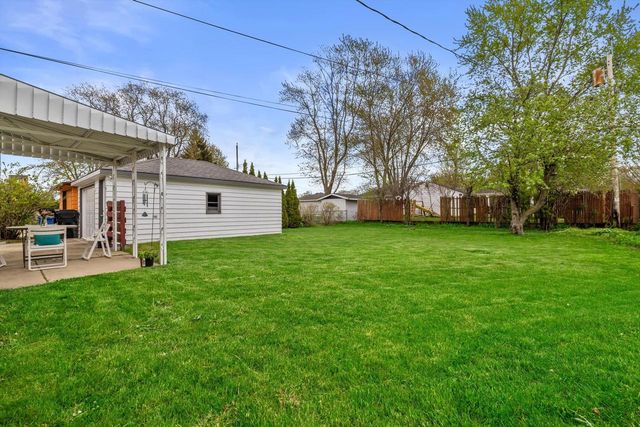 2921 Winthrop AVENUE, Racine, WI 53403