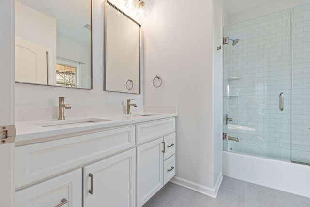 1569 Colleen Lane, Aurora, IL 60505