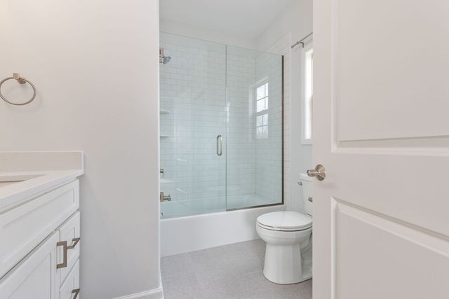 1569 Colleen Lane, Aurora, IL 60505