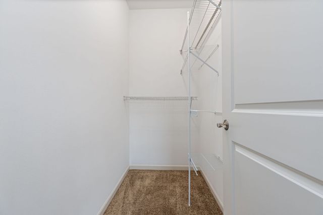 1569 Colleen Lane, Aurora, IL 60505