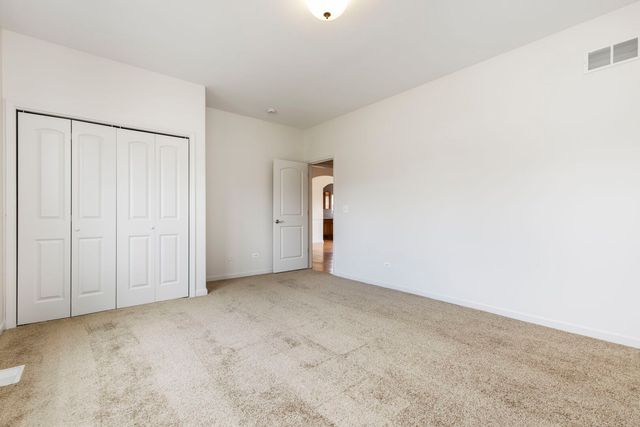 1569 Colleen Lane, Aurora, IL 60505