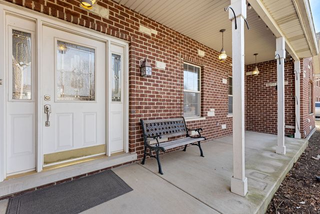 1569 Colleen Lane, Aurora, IL 60505