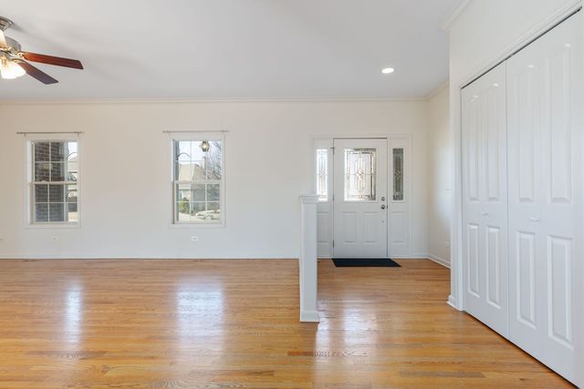 1569 Colleen Lane, Aurora, IL 60505