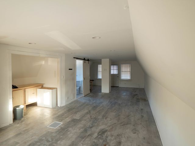 2203 N 74th Avenue, Elmwood Park, IL 60707