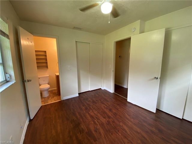 7906 Suncoast DR, North Fort Myers, FL 33917