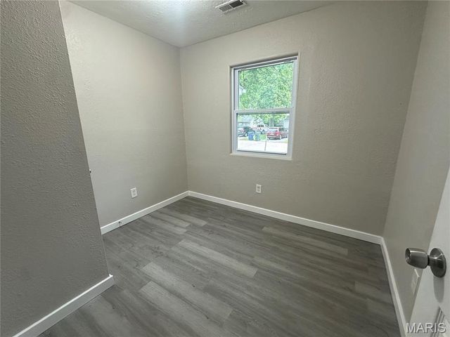 1438 Plaza Place, Wentzville, MO 63385