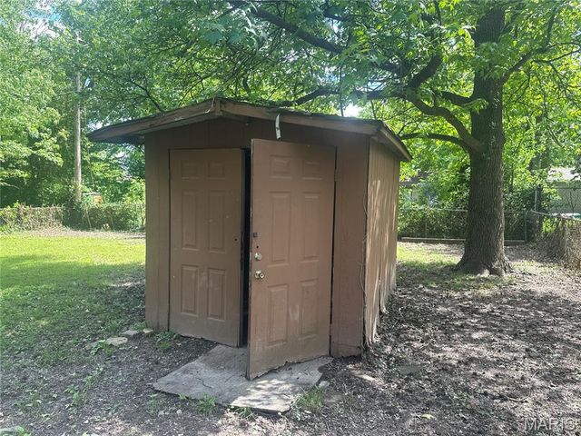 1438 Plaza Place, Wentzville, MO 63385