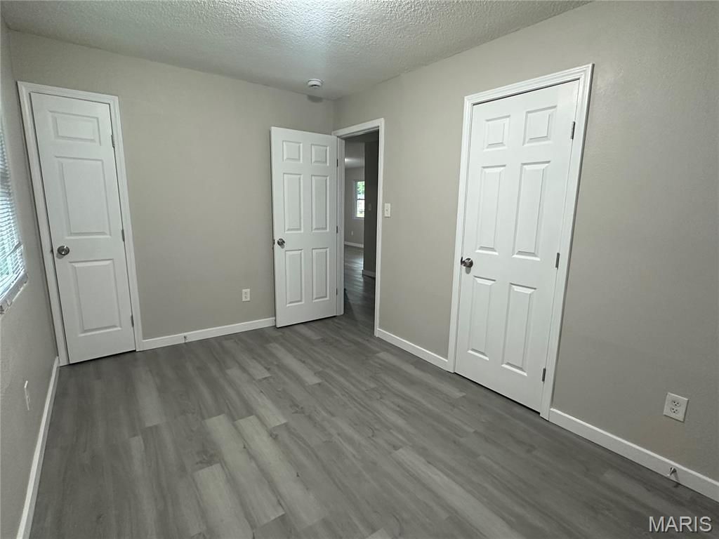 Image 11 of property listing at 1438 Plaza Place, Wentzville, MO 63385