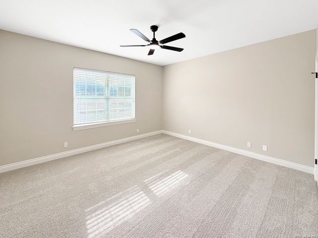 403 E Vista Ridge, San Antonio, TX 78260