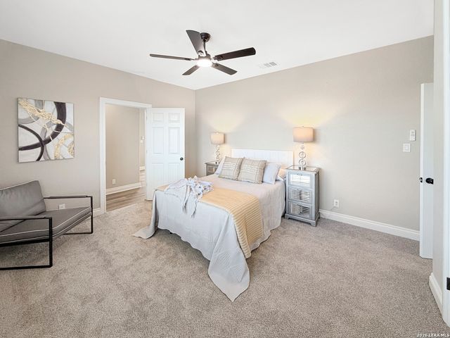 403 E Vista Ridge, San Antonio, TX 78260