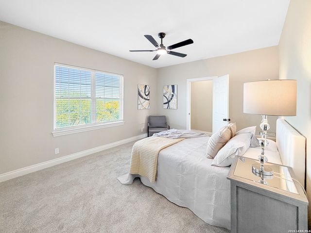 403 E Vista Ridge, San Antonio, TX 78260