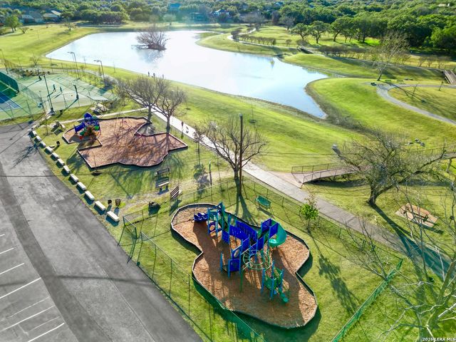 403 E Vista Ridge, San Antonio, TX 78260