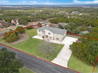 403 E Vista Ridge, San Antonio, TX 78260