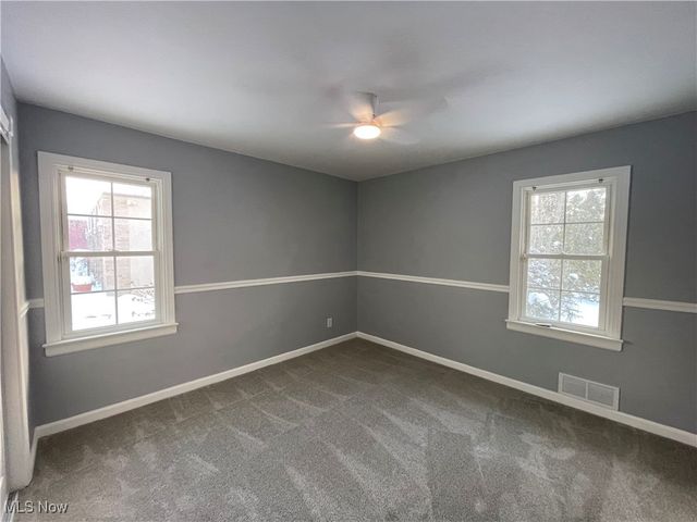 8428 Ridge Road, North Royalton, OH 44133