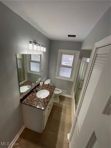 8428 Ridge Road, North Royalton, OH 44133