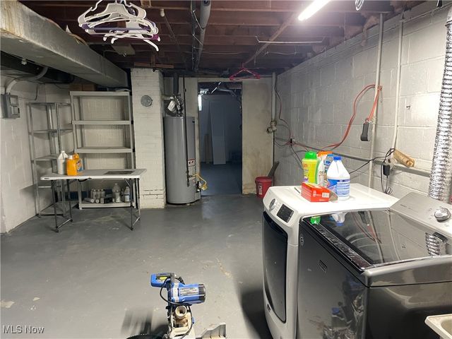 8428 Ridge Road, North Royalton, OH 44133