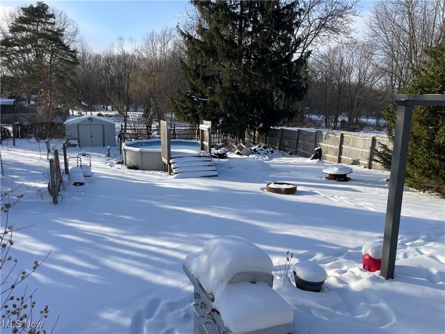 8428 Ridge Road, North Royalton, OH 44133