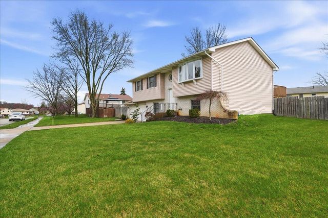 14400 Riskin Road, Cedar Lake, IN 46303