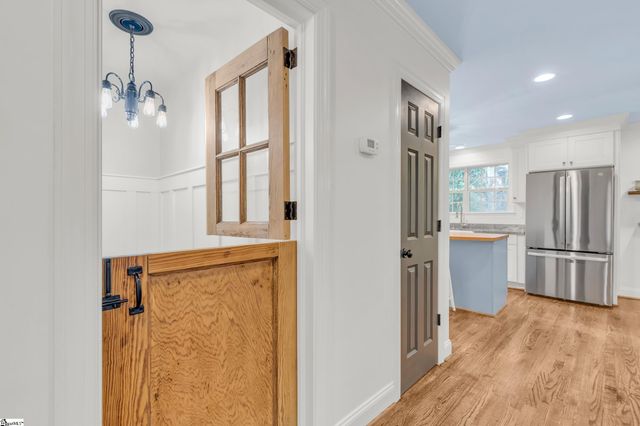 37 Arbutus Trail, Greenville, SC 29607