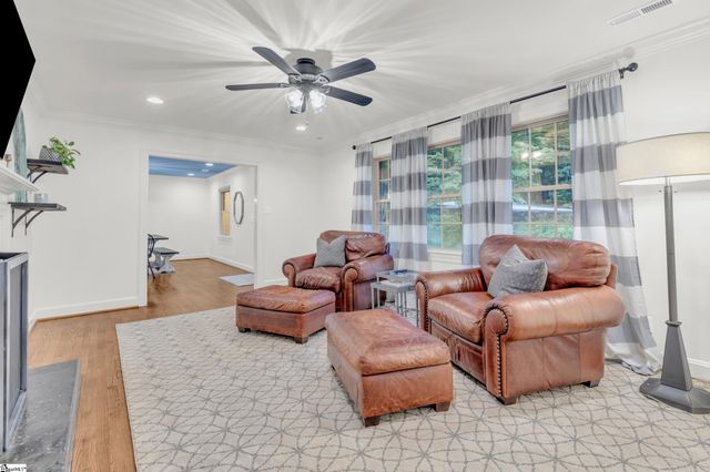37 Arbutus Trail, Greenville, SC 29607