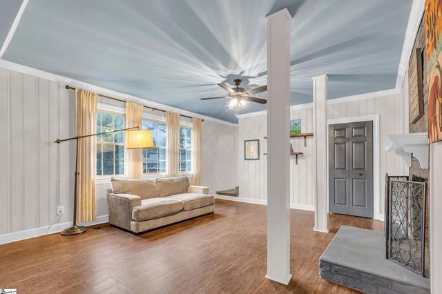 37 Arbutus Trail, Greenville, SC 29607