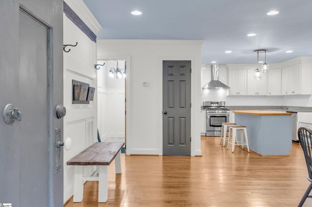 37 Arbutus Trail, Greenville, SC 29607