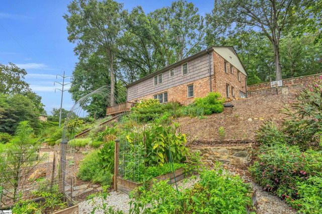 37 Arbutus Trail, Greenville, SC 29607