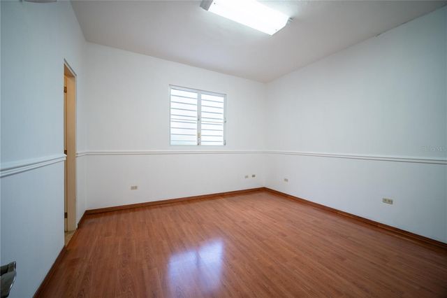 1 1 STREET 602, Guaynabo, PR 00969