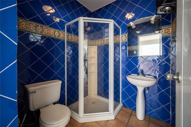 1 1 STREET 602, Guaynabo, PR 00969