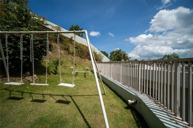 1 1 STREET 602, Guaynabo, PR 00969