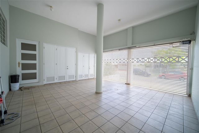 1 1 STREET 602, Guaynabo, PR 00969