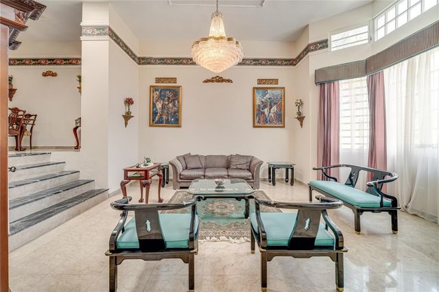 1 1 STREET 602, Guaynabo, PR 00969