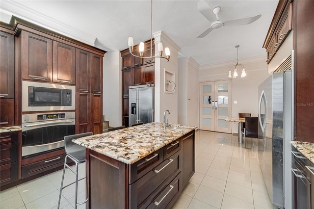 1 1 STREET 602, Guaynabo, PR 00969