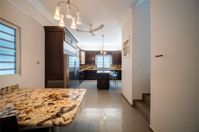 1 1 STREET 602, Guaynabo, PR 00969